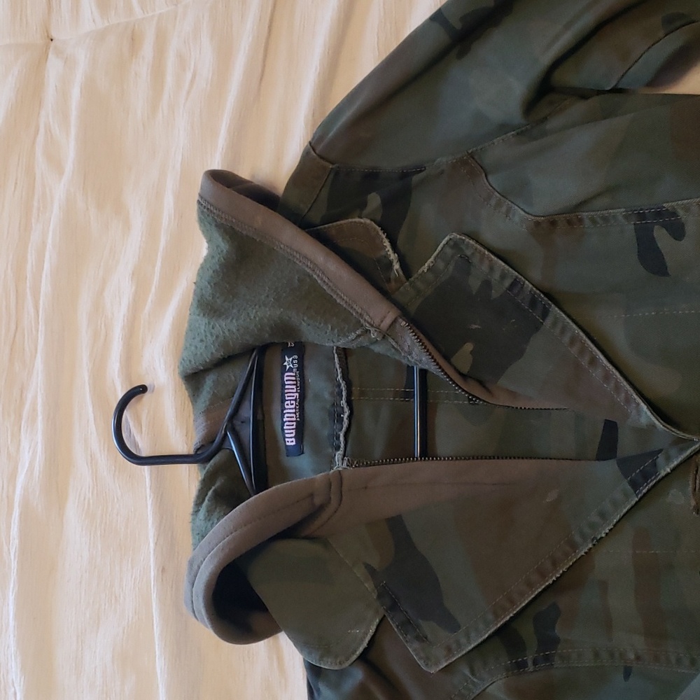 Jacket - Picture 2 of 3